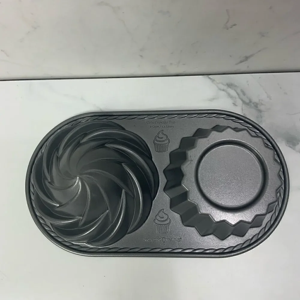 NORDIC WARE Cupcake cake pan